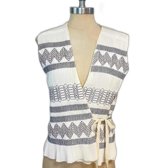 Tory Burch White Sleeveless Wrap Top size 6 - Picture 2 of 7